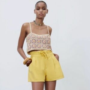 Zara High Waist Yellow Women's Shorts Size Medium